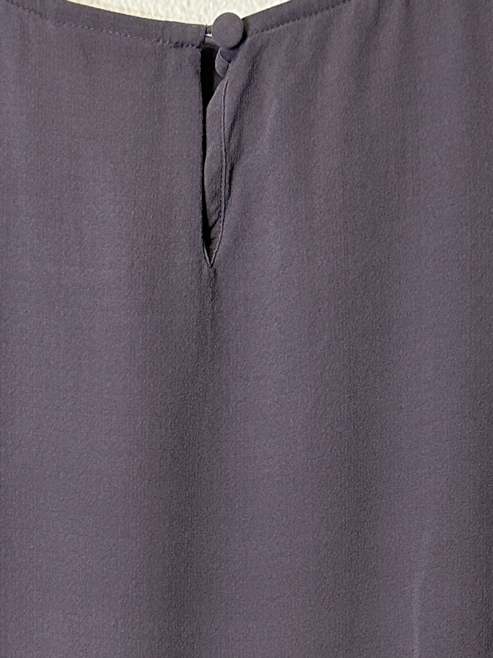 Eileen Fisher 100% Silk Sleeveless Tank Top  Minimalist Chic Career Size M - Picture 7 of 9